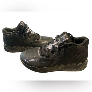 Puma MB.01 IRIDESCENT DREAMS Black Lamelo Ball